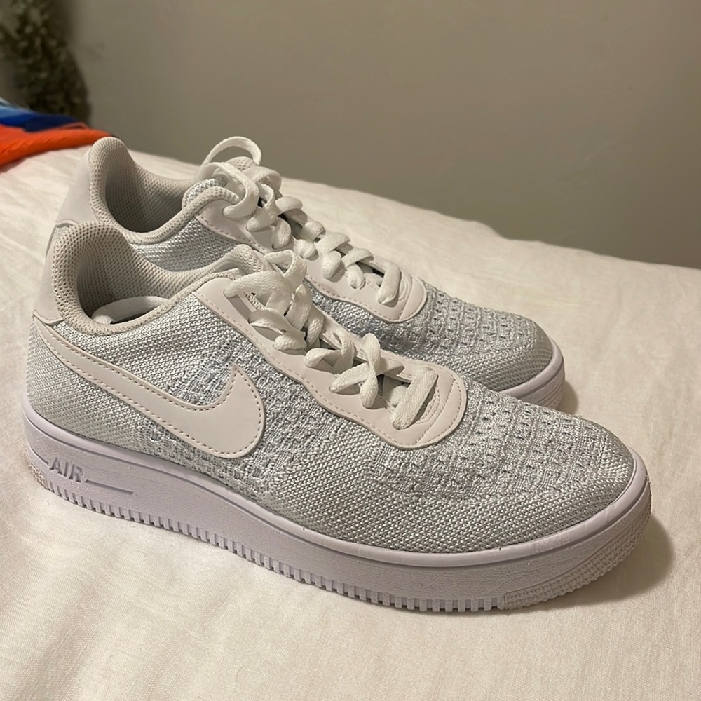 Nike Air Force 1 flyknit 2 white pure platinum